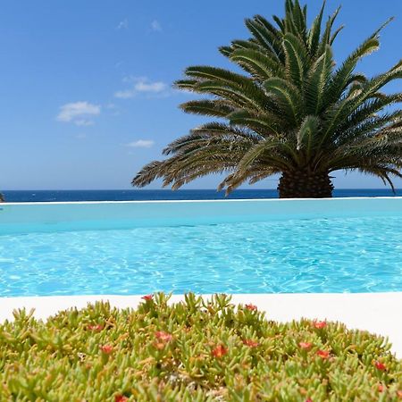 Sol Eterno - Luxury Aparmtent With Direct Oceanview And Extra Services Costa Teguise Exterior foto